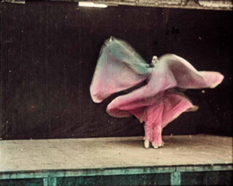 Loïe Fuller et sa « Danse serpentine » - screenshot