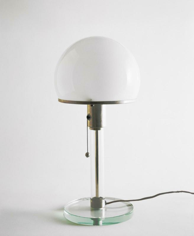 Wilhelm Wagenfeld, Lampe de table MT9/ ME1 dite "Bauhauslampe" 1923 - 1924 