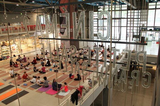 Yog'art en el Centre Pompidou - vista del Forum