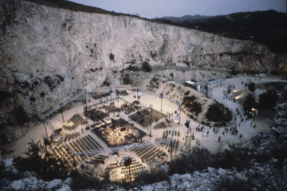 Installation du dispositif de « Répons », Avignon, 1988