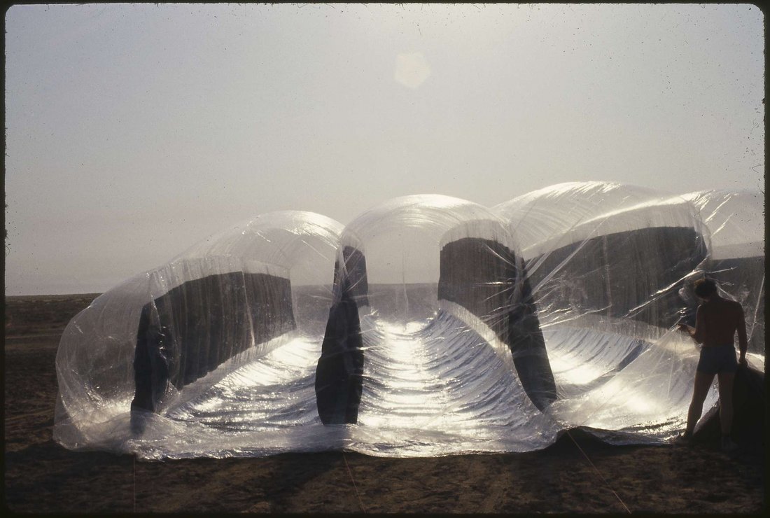 Graham Stevens "Desert Cloud", 1972-2004 - visuel de l'œuvre 