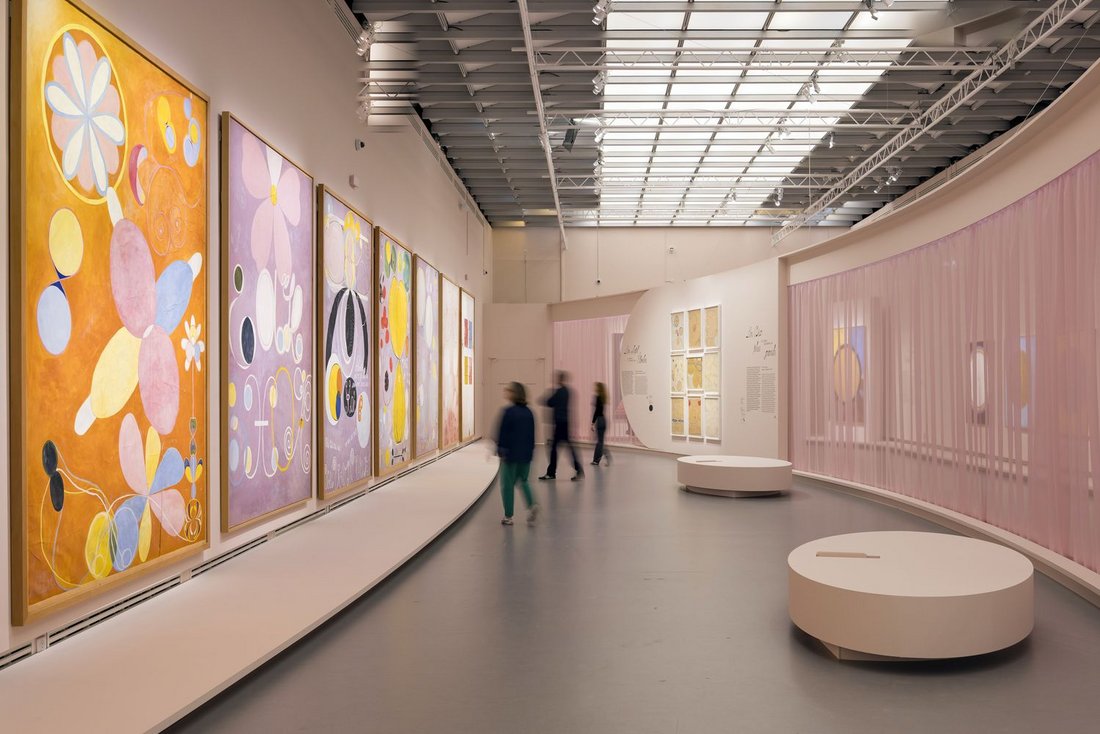 Vue de l'exposition "Hilma af Klint" : série "Les Dix plus Grands"