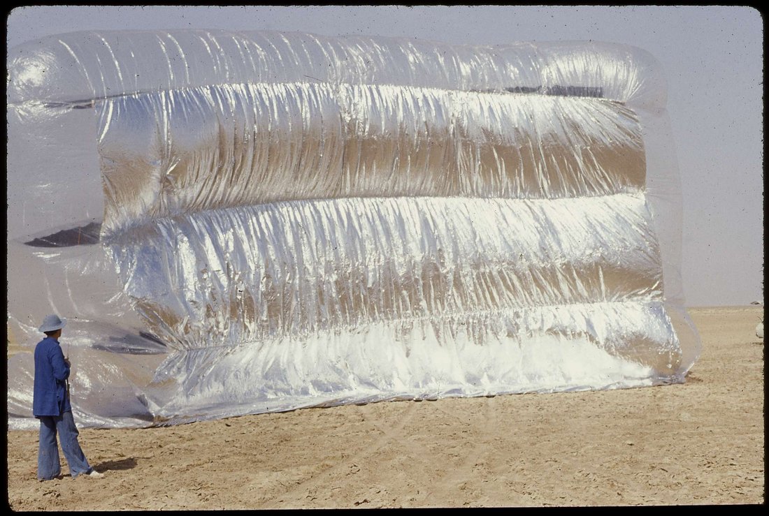 Graham Stevens "Desert Cloud", 1972-2004 - visuel de l'œuvre 