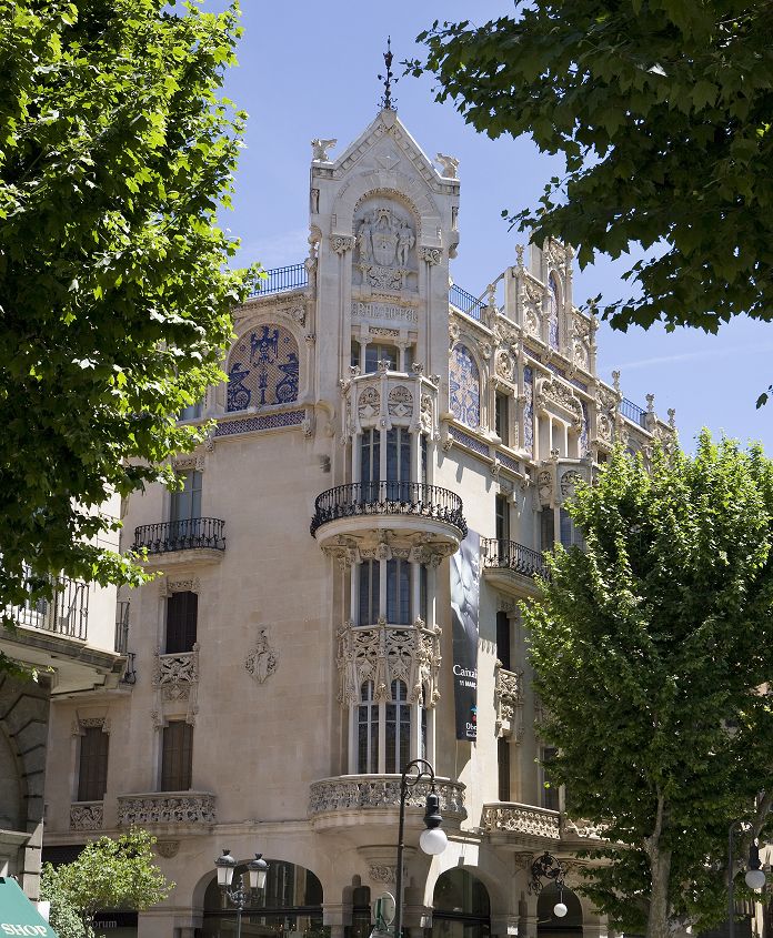 CaixaForum Palma : détail de la façade du Gran hotel