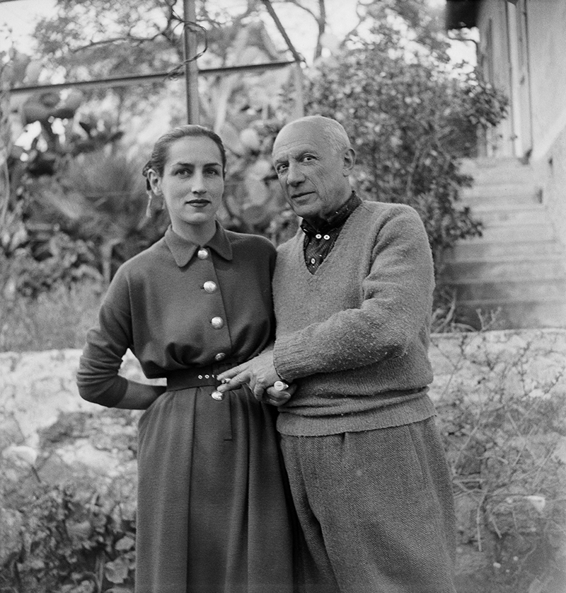 Françoise Gilot et Pablo Picasso, vers 1952  Photo  © Boris Lipnitzki / Roger-Viollet