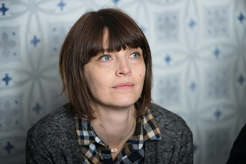 Portrait de la cinéaste Axelle Ropert Photo Claire Nicol