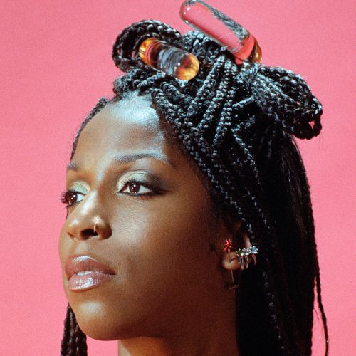 Portrait de Charlotte Adigéry pour un DJ set au Centre Pompidou Paris, soirée "Because Beaubourg" avec Because Music
