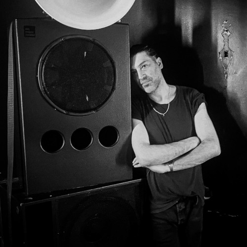 Portrait de Erol Alkan pour un DJ set au Centre Pompidou Paris, soirée "Because Beaubourg" avec Because Music