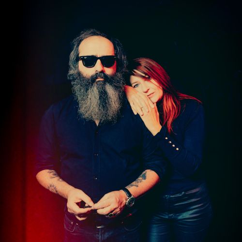 Portrait de The Limiñanas en concert avec SMITH au Centre Pompidou Paris, soirée "Because Beaubourg" avec Because Music