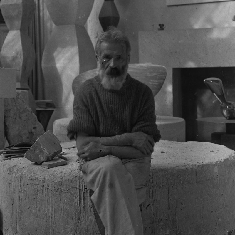 Constantin Brancusi, "Autoportrait dans l'atelier", vers 1934