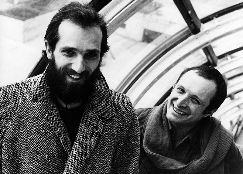 Les deux architectes du Centre Pompidou, Richard Rogers à droite et Renzo Piano à gauche, à la fin des années 1970