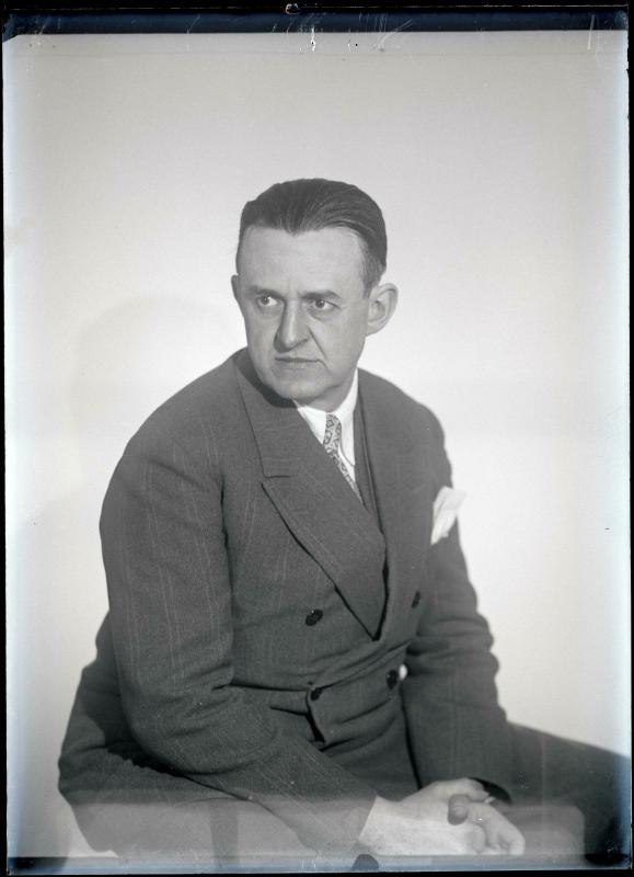 John Storrs - Centre Pompidou