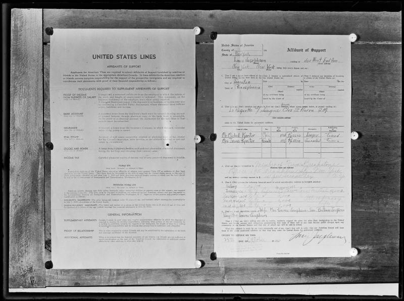 Reproductions de documents administratifs. - Centre Pompidou