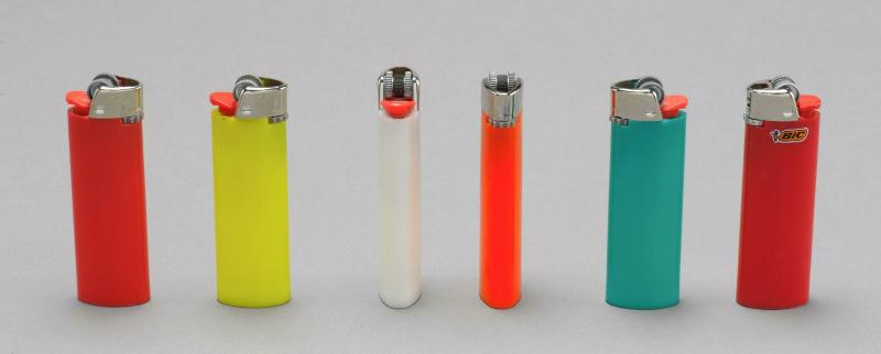 Briquet BIC J1 - Centre Pompidou